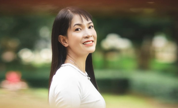THƠ SONG NGỮ VIỆT - ANH CỦA CHIÊN NGUYỄN