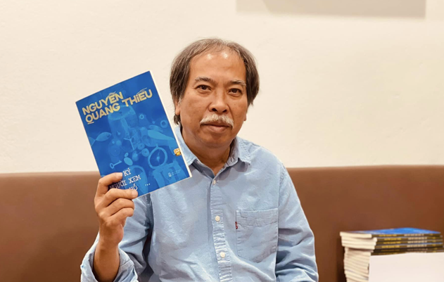 NGUYỄN QUANG THIỀU - MỖI BÀI THƠ NHẰM ĐỂ ''XÁC LẬP TÔI''