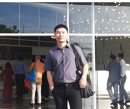 TRƯỜNG THƠ LOẠN QUA MỸ QUAN DIONYSOS