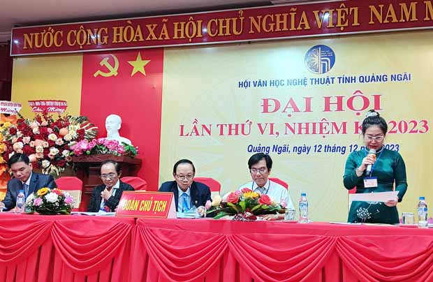 Nhà thơ Nguyễn Đăng Vũ được bầu làm Chủ tịch Hội VHNT Quảng Ngãi