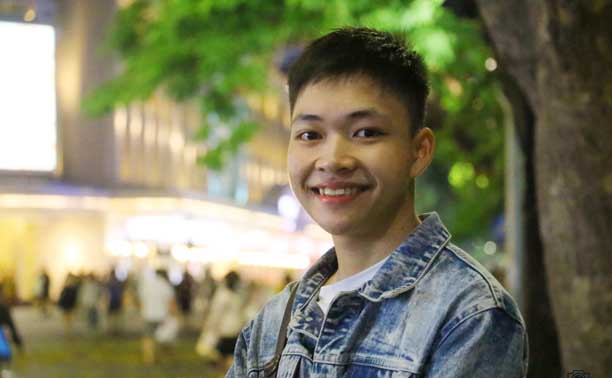 CHÙM THƠ CỦA ANH DŨNG - LẤY CÔ ĐƠN THÀNH NHỮNG CƠN KHÁT CHÁY LÒNG