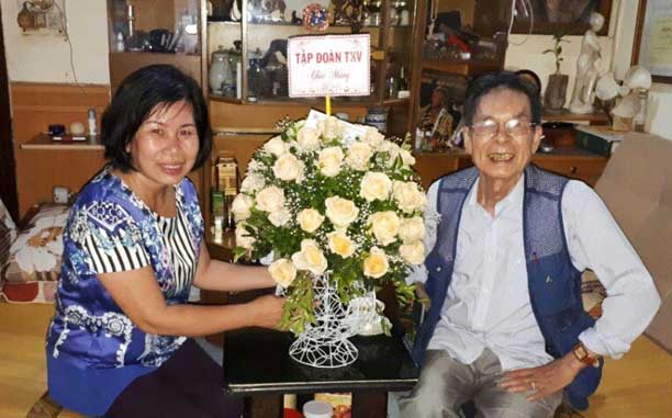 NHỚ NHÀ VĂN VÕ KHẮC NGHIÊM - CƯƠNG TRỰC VÀ TINH NHẠY